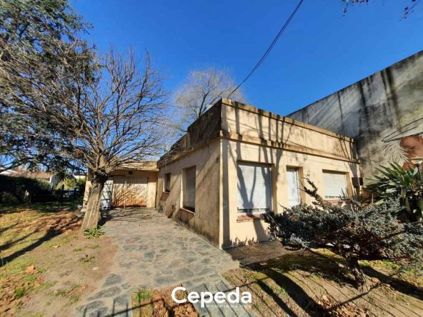 Cepeda Propiedades | CASA A LA VENTA SOBRE HIPOLITO YRIGOYEN