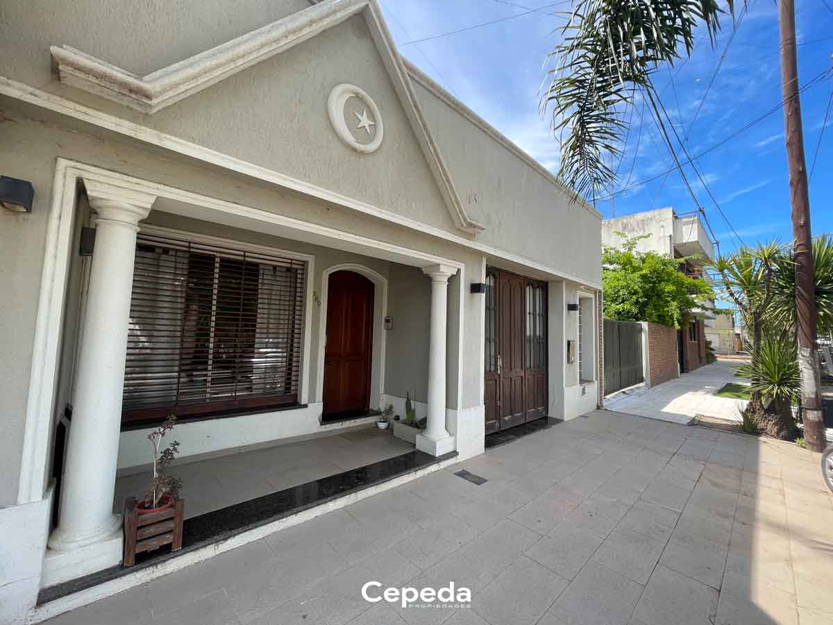 Cepeda Propiedades | CASA CENTRICA EN VENTA